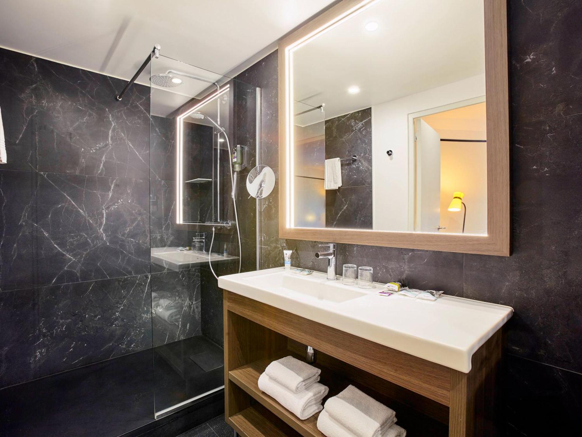 Mercure Paris Saint-Ouen Exterior foto